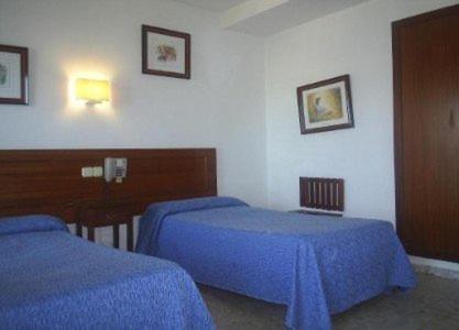 Hotel Marina Victoria Альхесирас Экстерьер фото